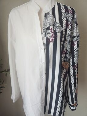 SHEIN White Button-Up Top with Label Detail